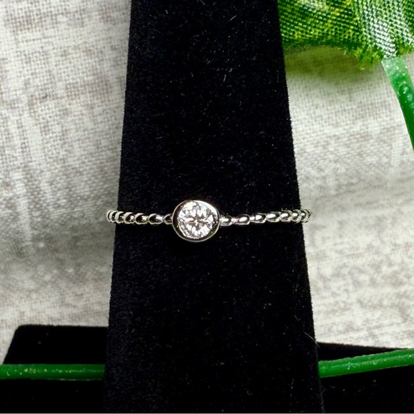 Jewelry - NWT Sterling Silver & Bezel Set Moissanite Solitaire Stackable Ring, Size 6